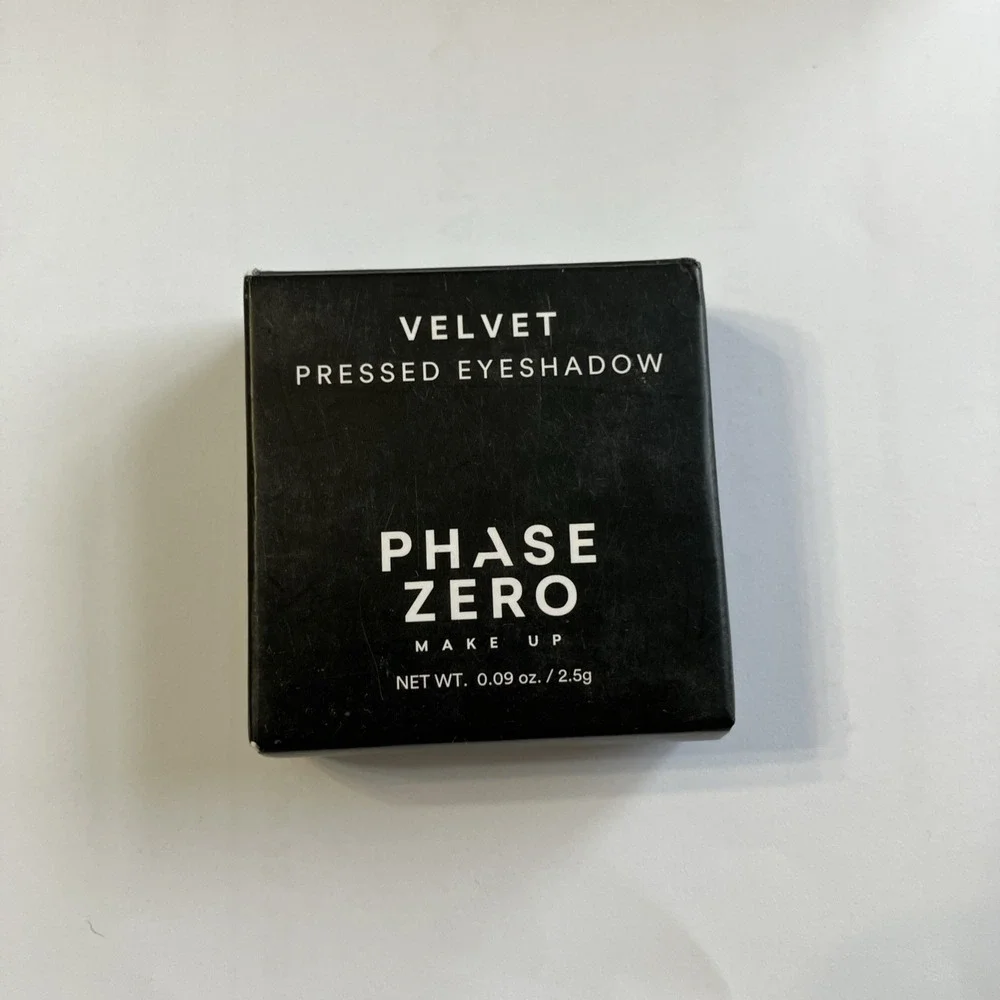 Phase Zero VELVET‎ Pressed Eyeshadow
